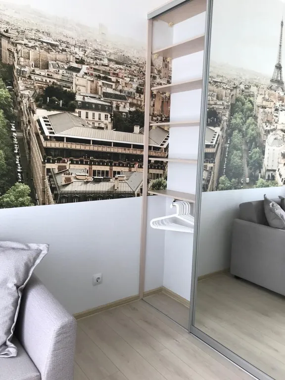 Квартира Квартира Двухъярусная студия Париж — Сириус