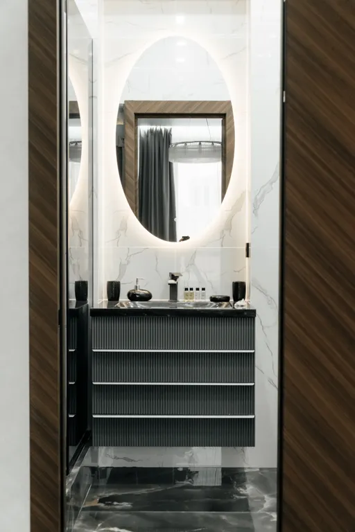 Уютная трешка с красивым видом на горы