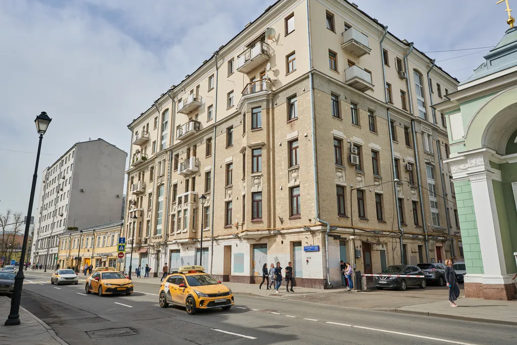 Квартира 4-комнатная квартира с дизайнерским ремонтом на Чистых Прудах — Москва