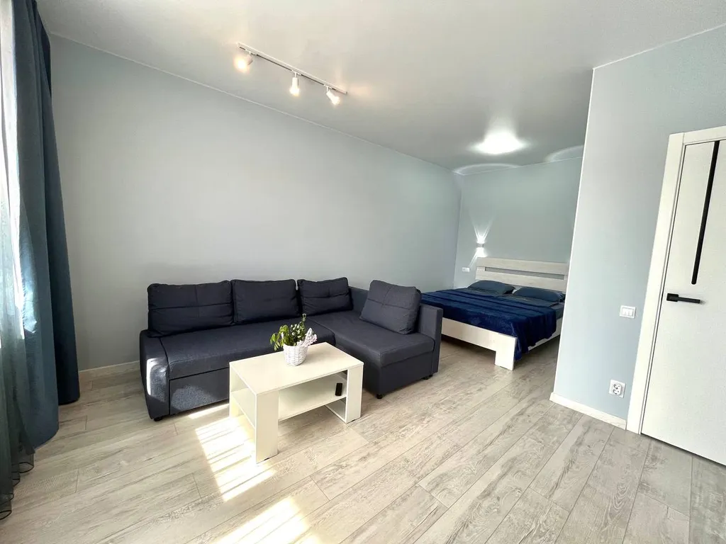 Квартира Светлая, комфортная,  квартира в городском парке с видом на озеро. — Горячий Ключ