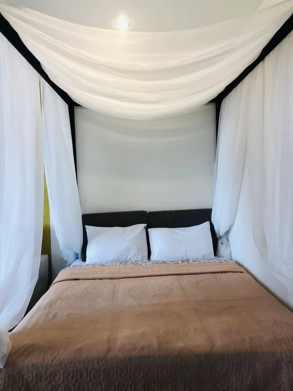 4-х местный апартамент с видом на море и бассейн