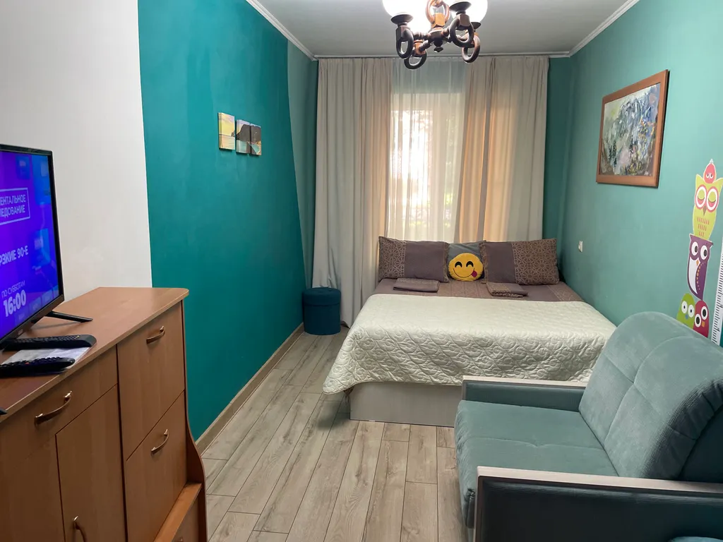 Комфортная квартира близ питьевой галереи