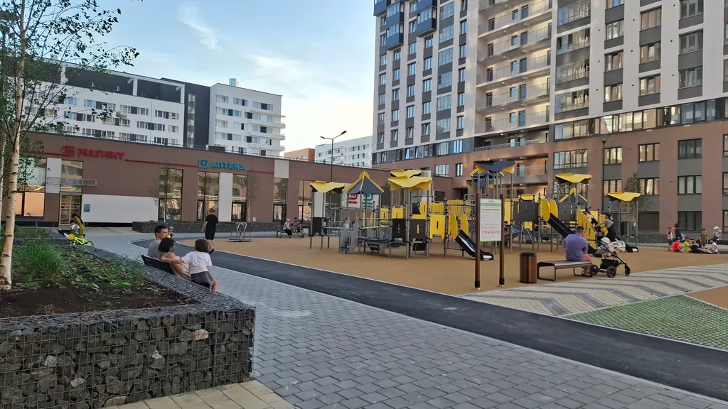 3-комнатная квартира с видом на парк и озеро