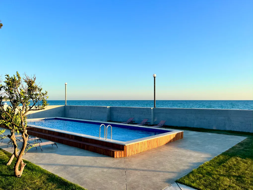 Вилла у моря