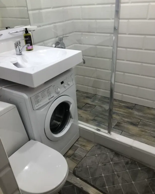 Уютная 2 комнатная квартира у вокзала и Александровской больницы