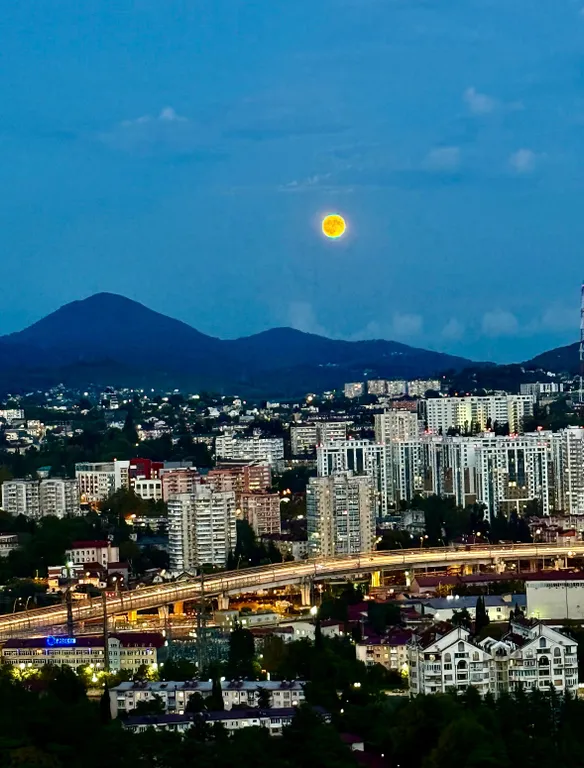 Квартира Квартира Студия в центре с террасой Сияние Сочи — Сочи