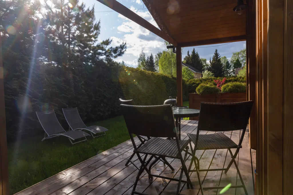 Коттедж у реки в центре Звенигорода