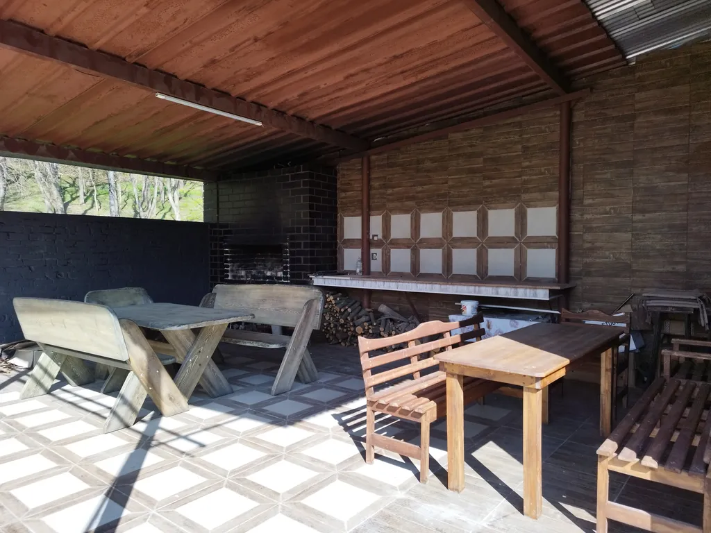 Уютный дом для большой компании