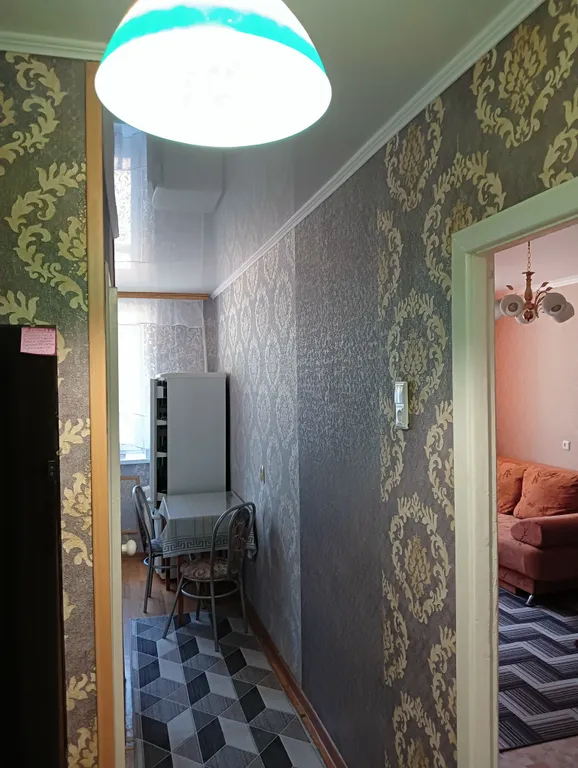 Чистая квартира с новым ремонтом рядом с ТЦ Космос