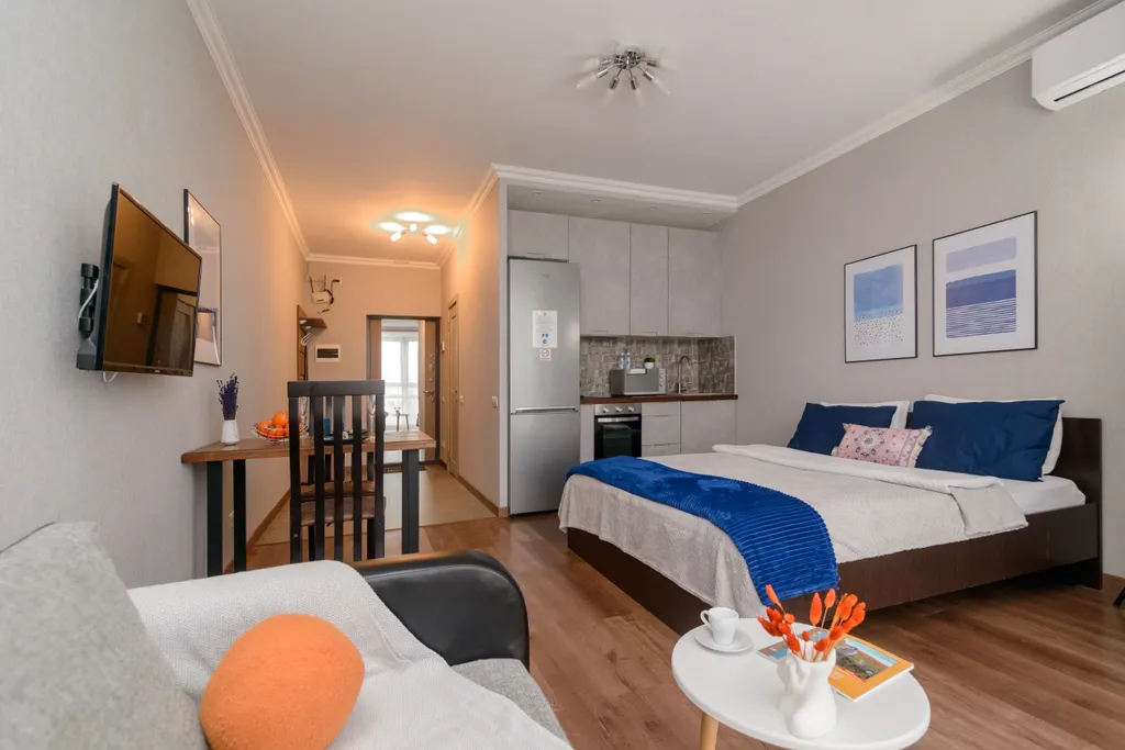 Уютная квартира с панорамными окнами