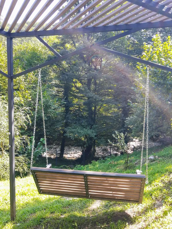 Дом у реки las nubes