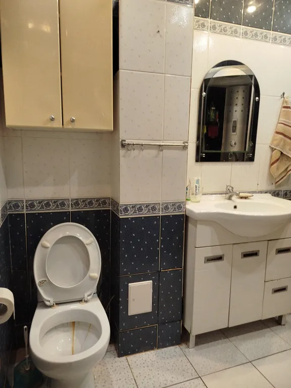 300 метров от центра двухкомнатная квартира с отдельным входом