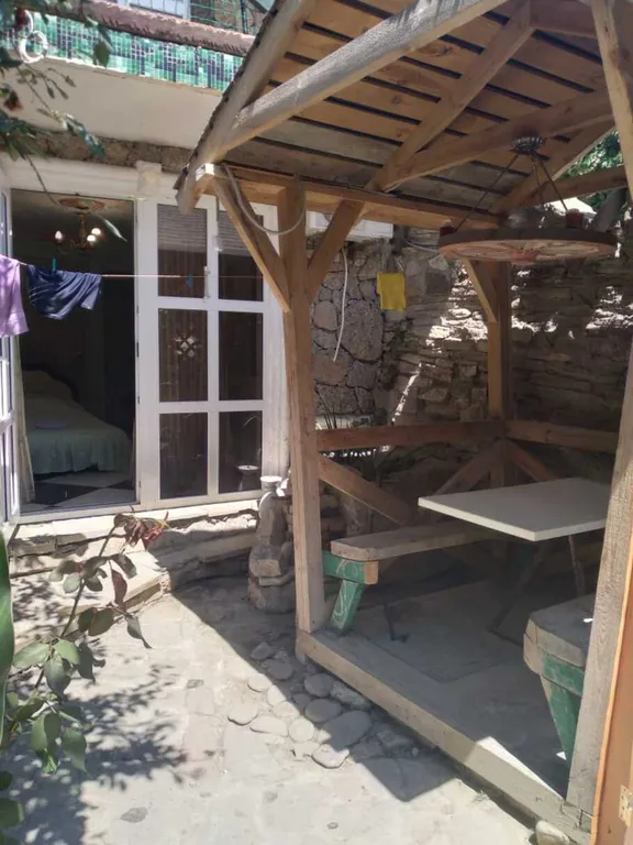 Номер с беседкой у самого моря