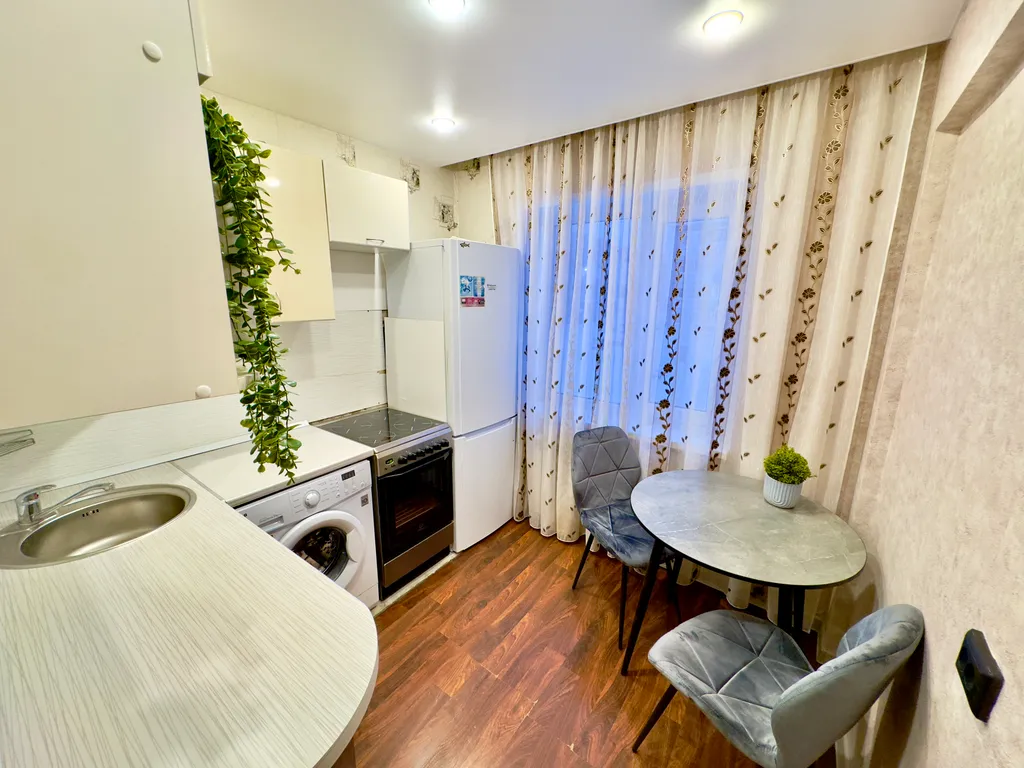 Просторная, теплая квартира в центре, рядом Воркутауголь