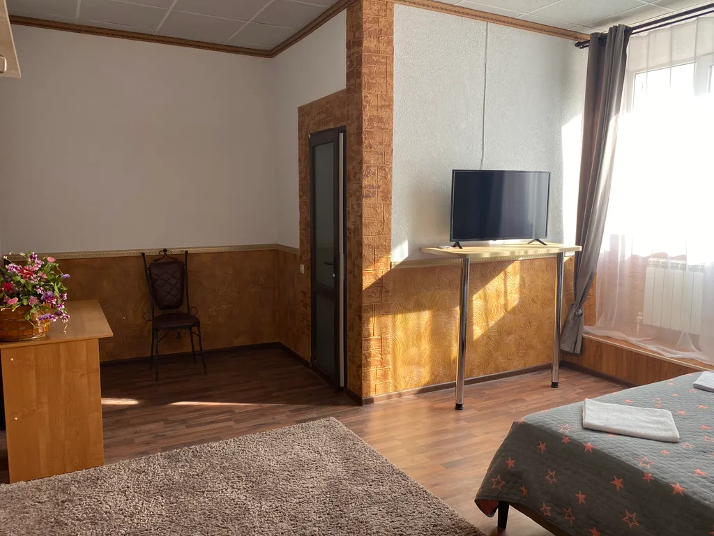 Гостиница с садом и баней