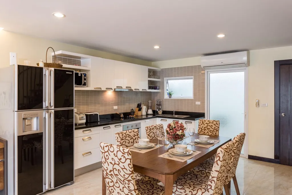 Таунхаус с тремя спальнями, Камала, Пхукет