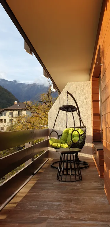 Идеальные апартаменты с видом на горы, в самом сердце Красной поляны