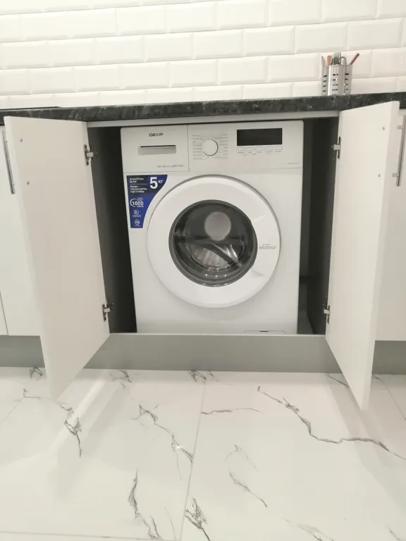 Современная квартира с видом на закат