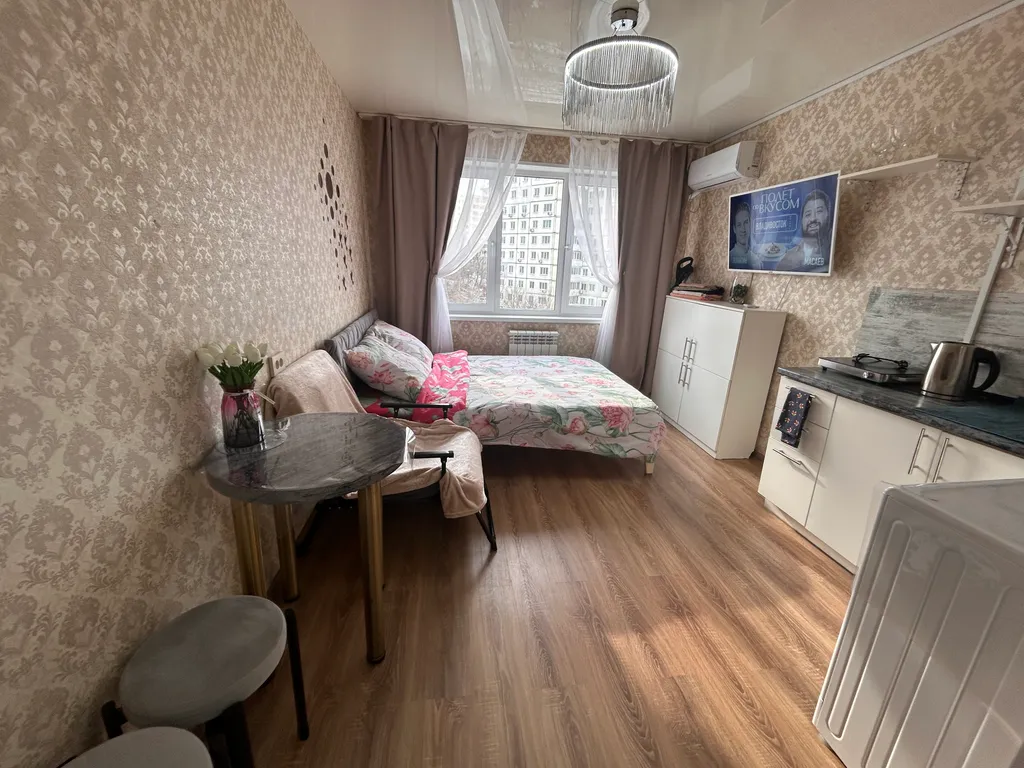 Уютная студия с видом на море и город