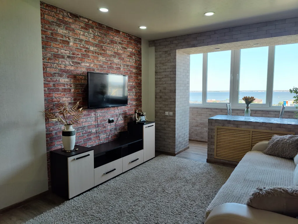 Уютная квартира на набережной с видом на Волгу со всеми удобствами