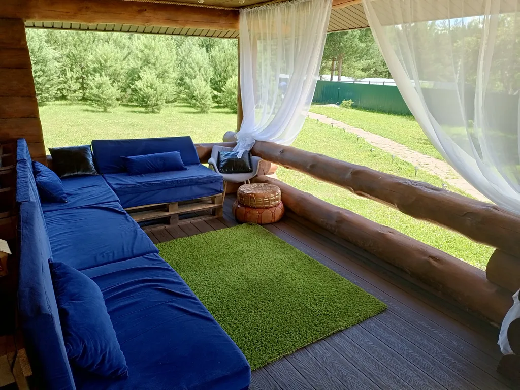 Сруб из бревна с баней внутри