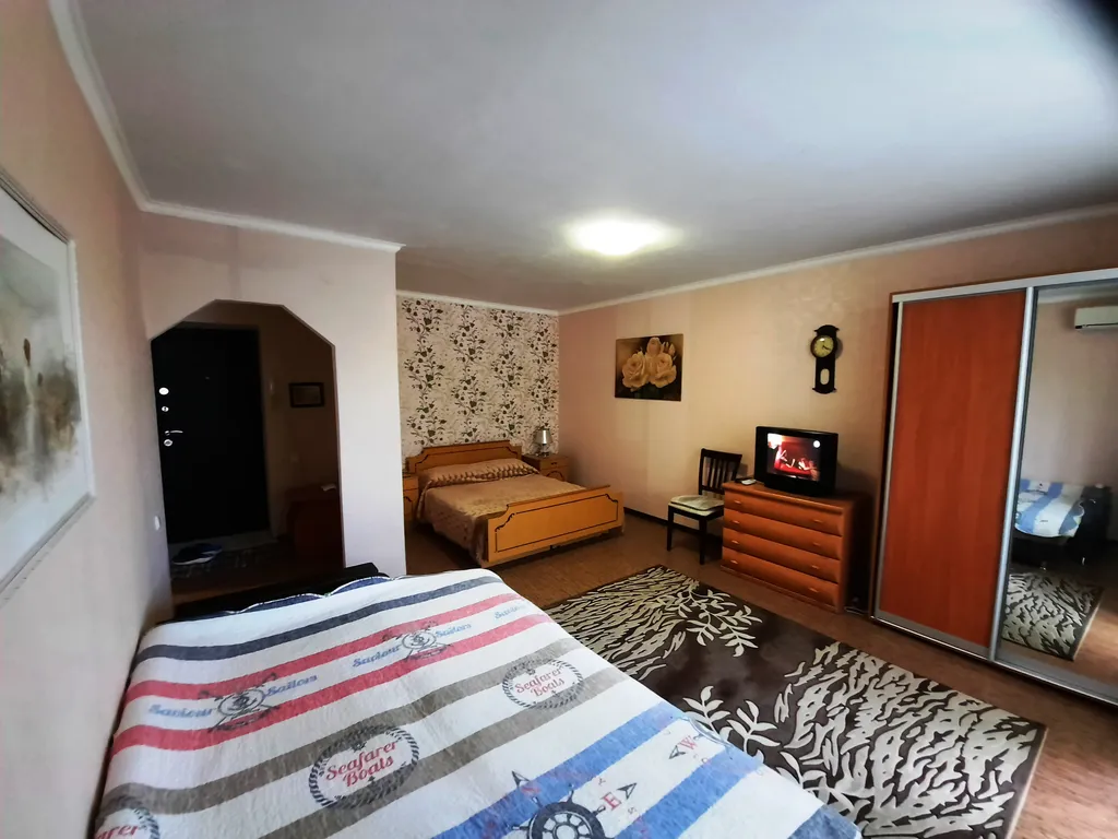 1-комнатная Квартира — аренда посуточно в Евпатория