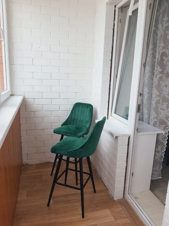 Светлая квартира в Центральном районе рядом с ЦИВС и Ареной