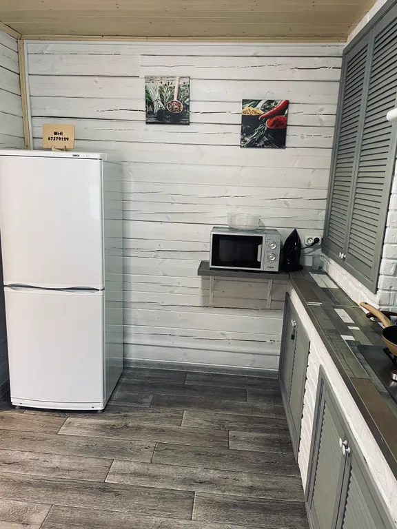 Домик у озера Плещеево