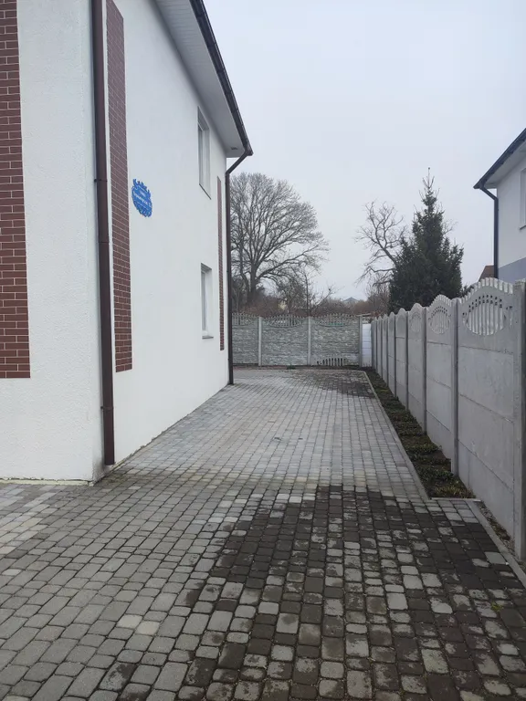 Уютная квартира - студия, в тихом районе города