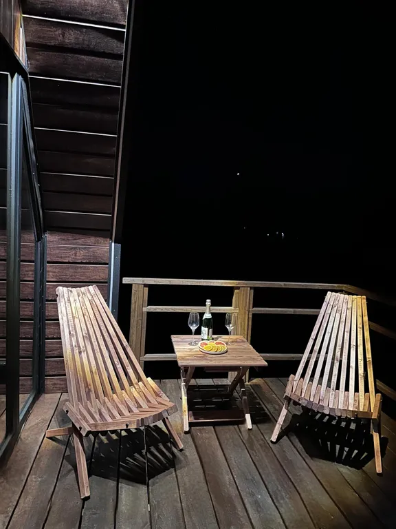 Уютный дом Афрейм с террасой и купелью