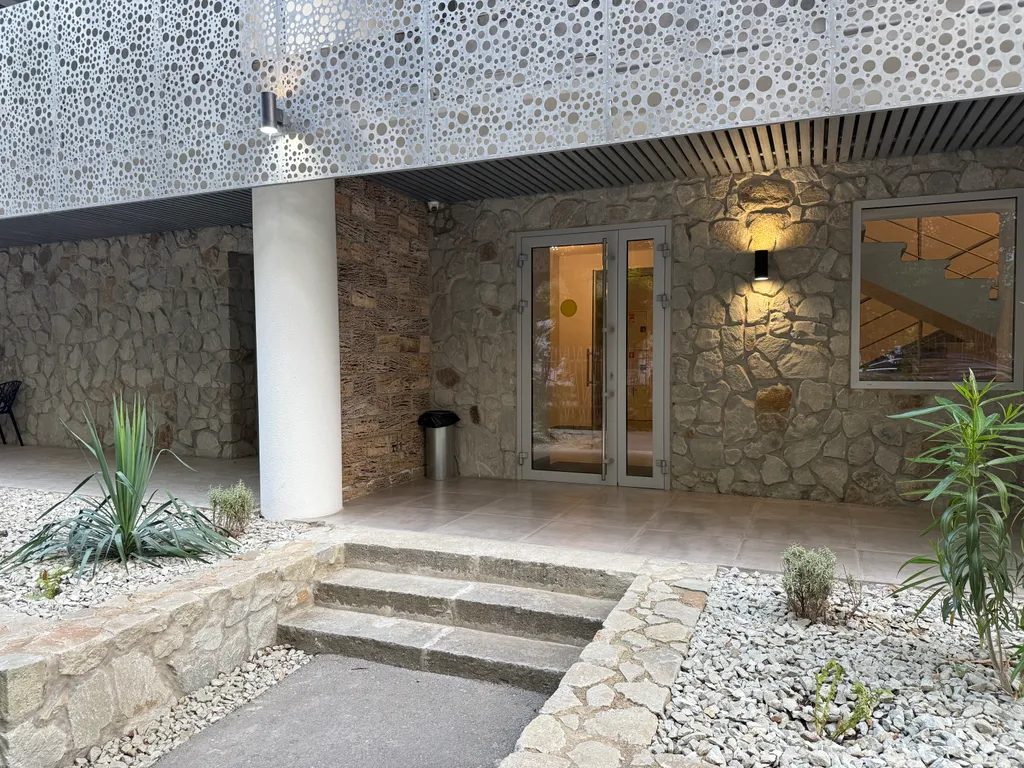 Уютные однокомнатные апартаменты рядом с морем