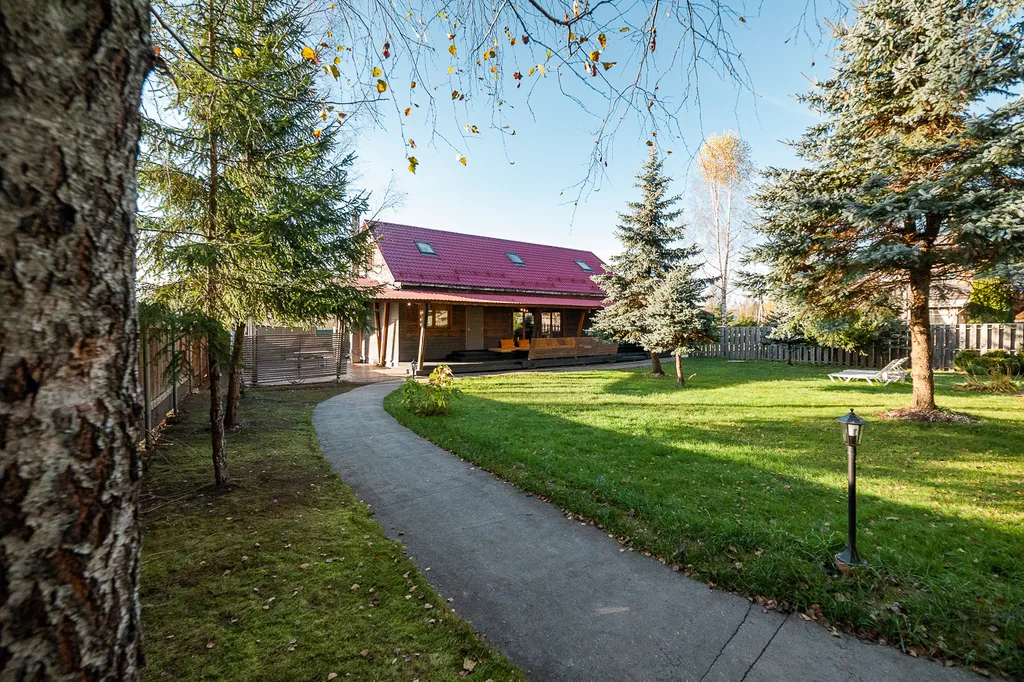 Лисавино Eco House, дом с бассейном и баней
