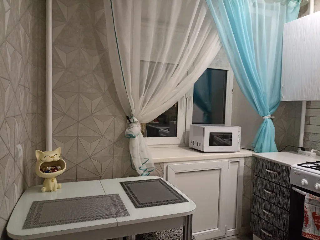 Уютная квартира в 5 минутах от центра, с видом на площадь