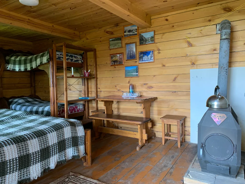 Уютные деревянные домики на Елани