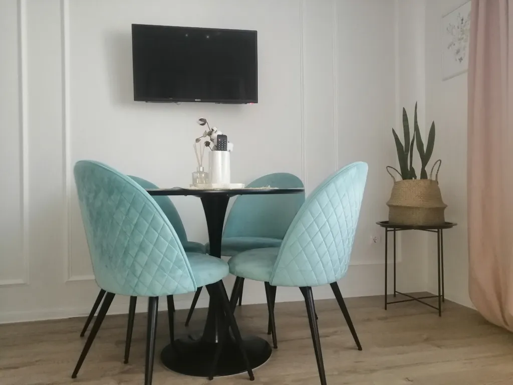 Уютная 2-комнатная квартира в центре — аренда посуточно в Ишим