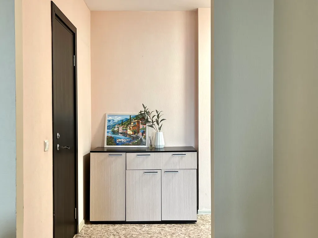 Квартира Уютная, просторная, светлая однокомнатная квартира — Красноярск