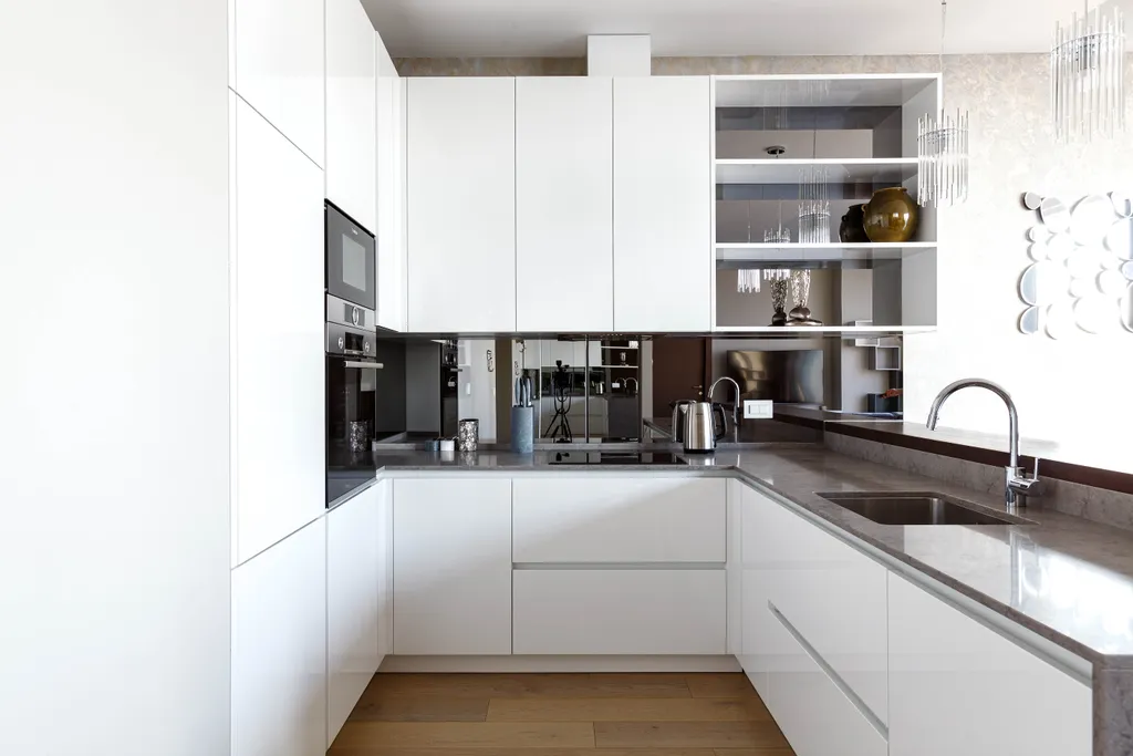 Потрясающая панорама с 73 этажа башни Neva Towers