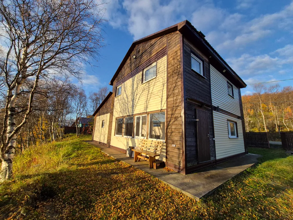 Гостевой уютный дом Соль Севера с баней на берегу залива Ура