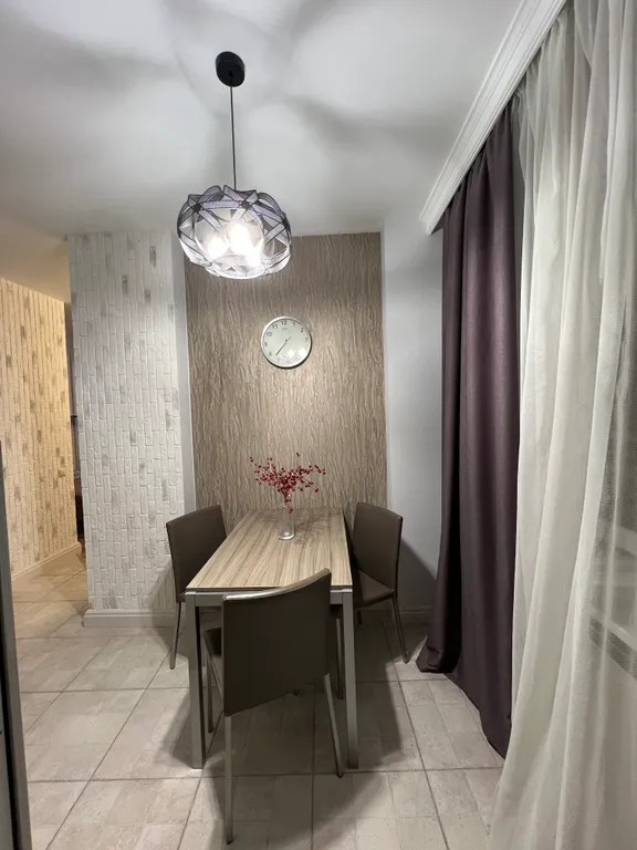 Уютная  квартира возле парка рядом со станцией