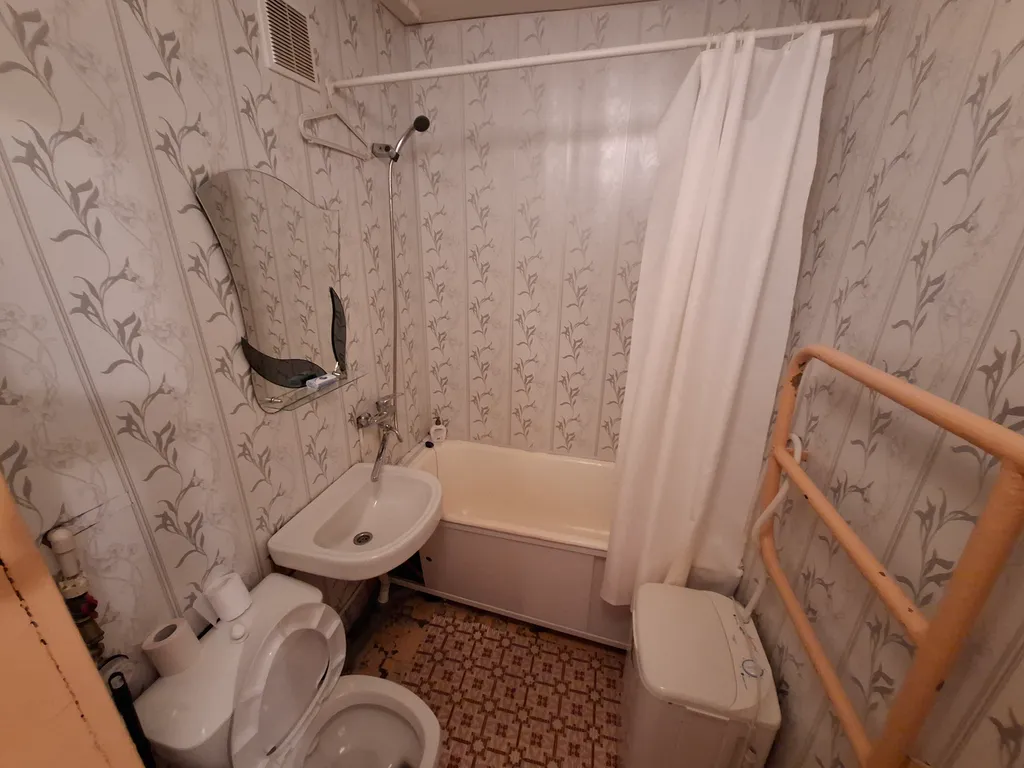 Удобная квартира возле ЖД и автовокзала