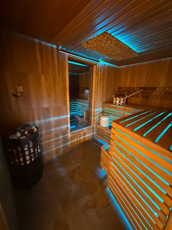 Гостевой комплекс Grey Houm Купол