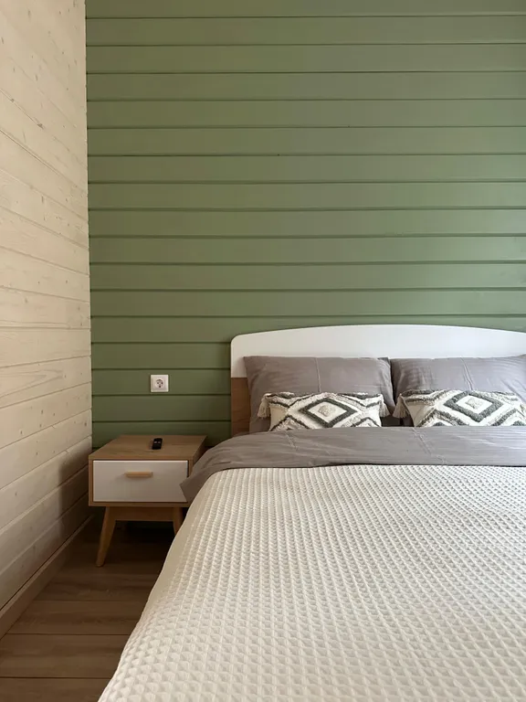 Дома из клееного бруса в хвойном лесу у Камского Моря и Семрука