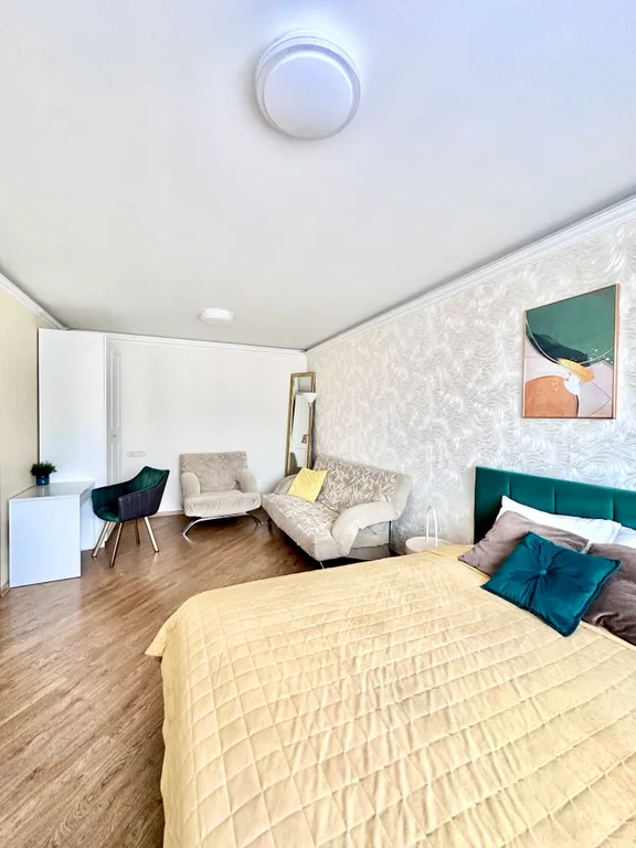 Яркая атмосферная квартира!