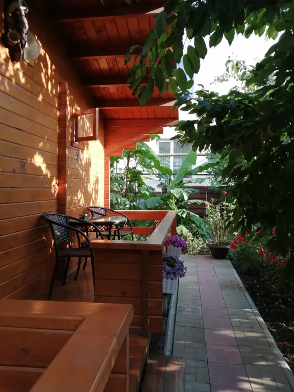 Коттедж Дом из бруса в саду — Анапа