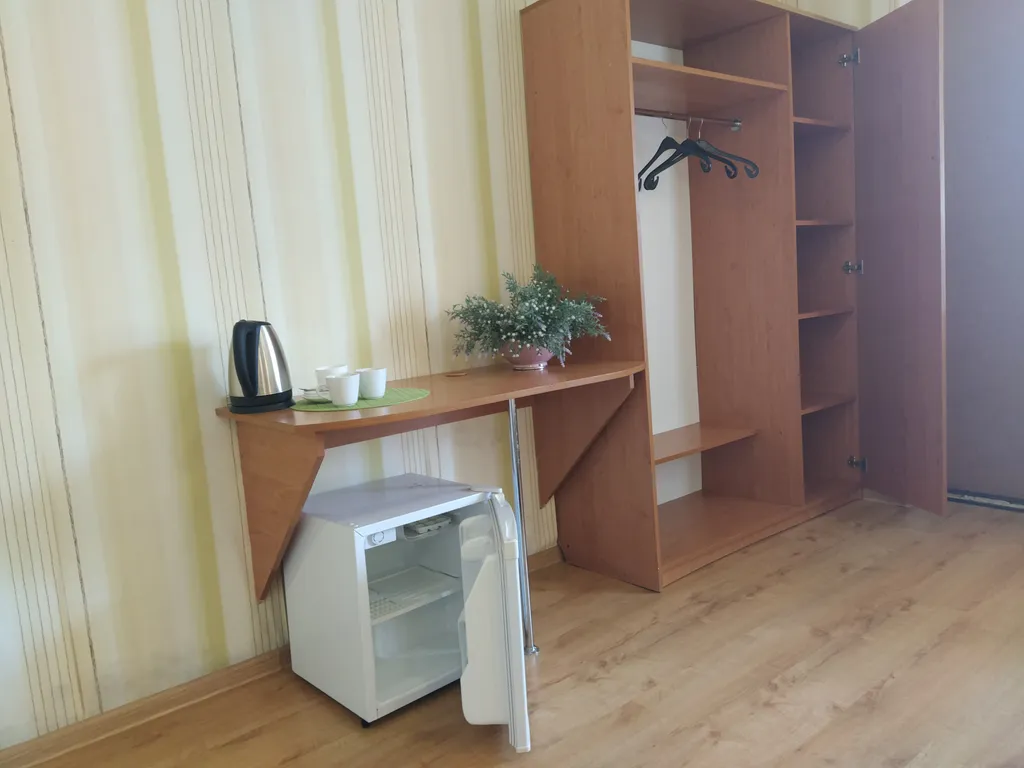 Комната с выходом на лужайку