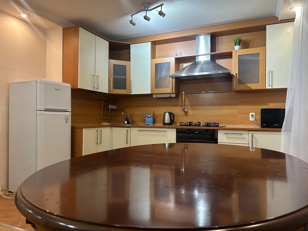 3-комнатная Квартира