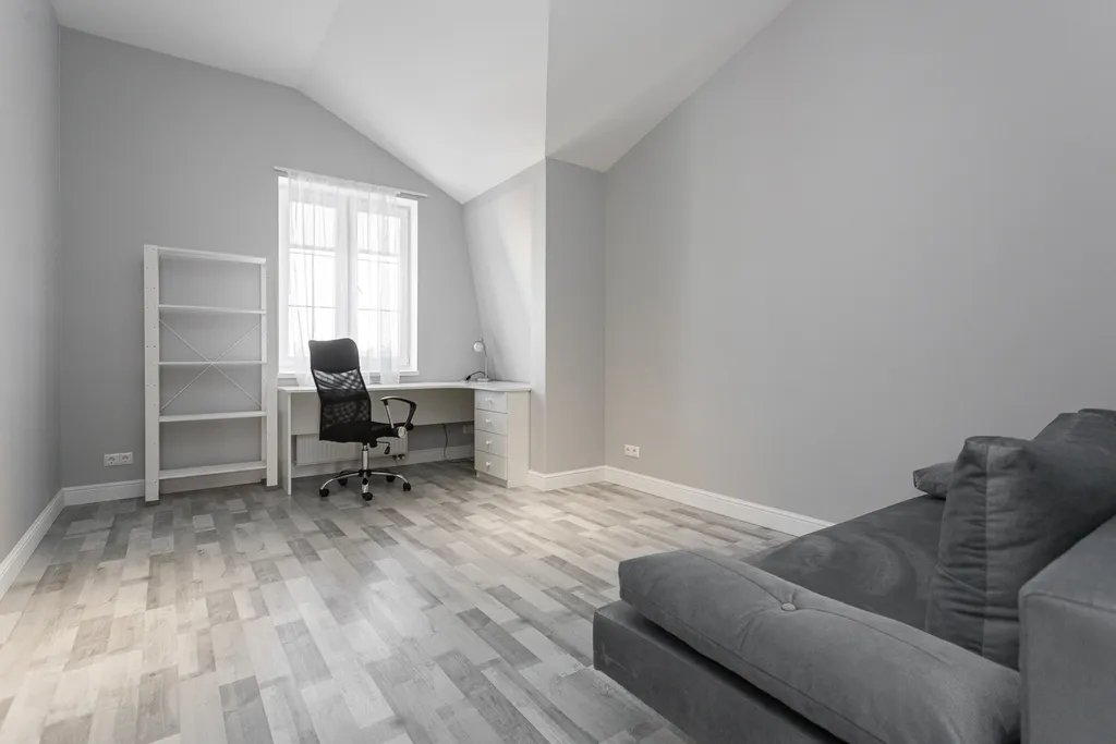 4-комнатная Квартира