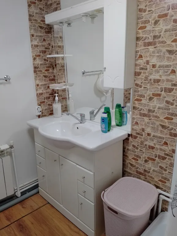 Часть дома рядом с рекой Волга и парком