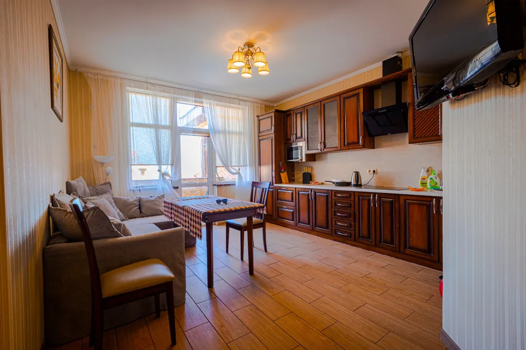 Алупка, 3-х комнатная квартира в ЖК Испанская деревня