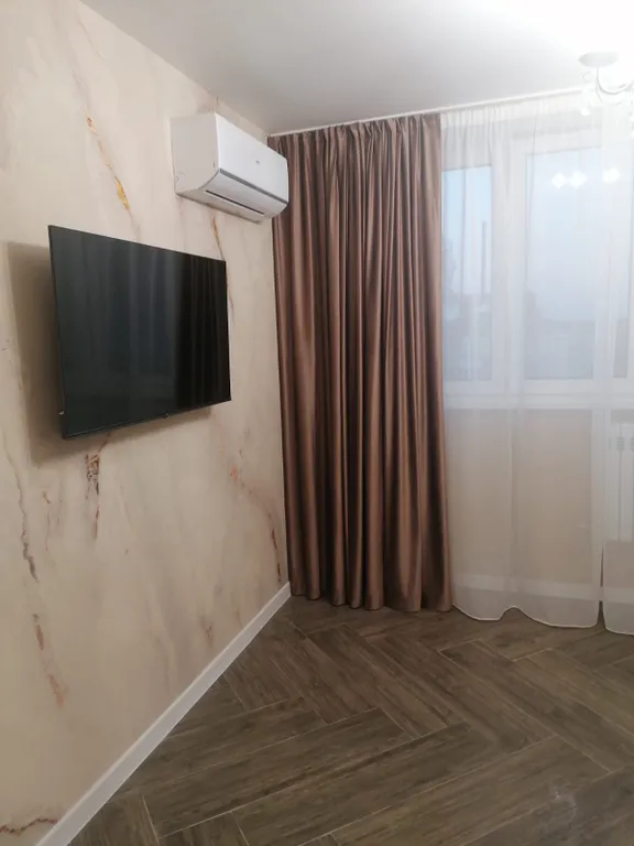 Первый дом от монастыря